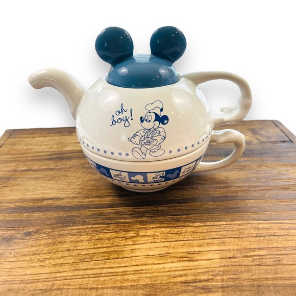 Disney Parks: Gourmet Tea For One - Teapot (3pcs). Cornflower blue and w… - Picture 7 of 10